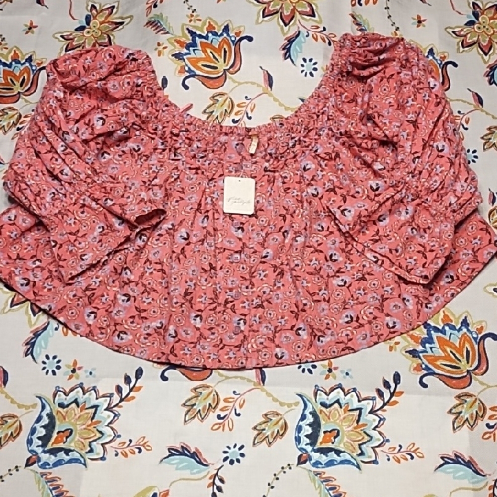 Free People Small NWT Top